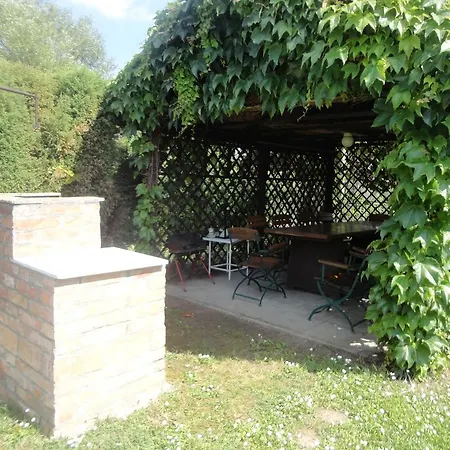 Arany - Apartment Zamardi